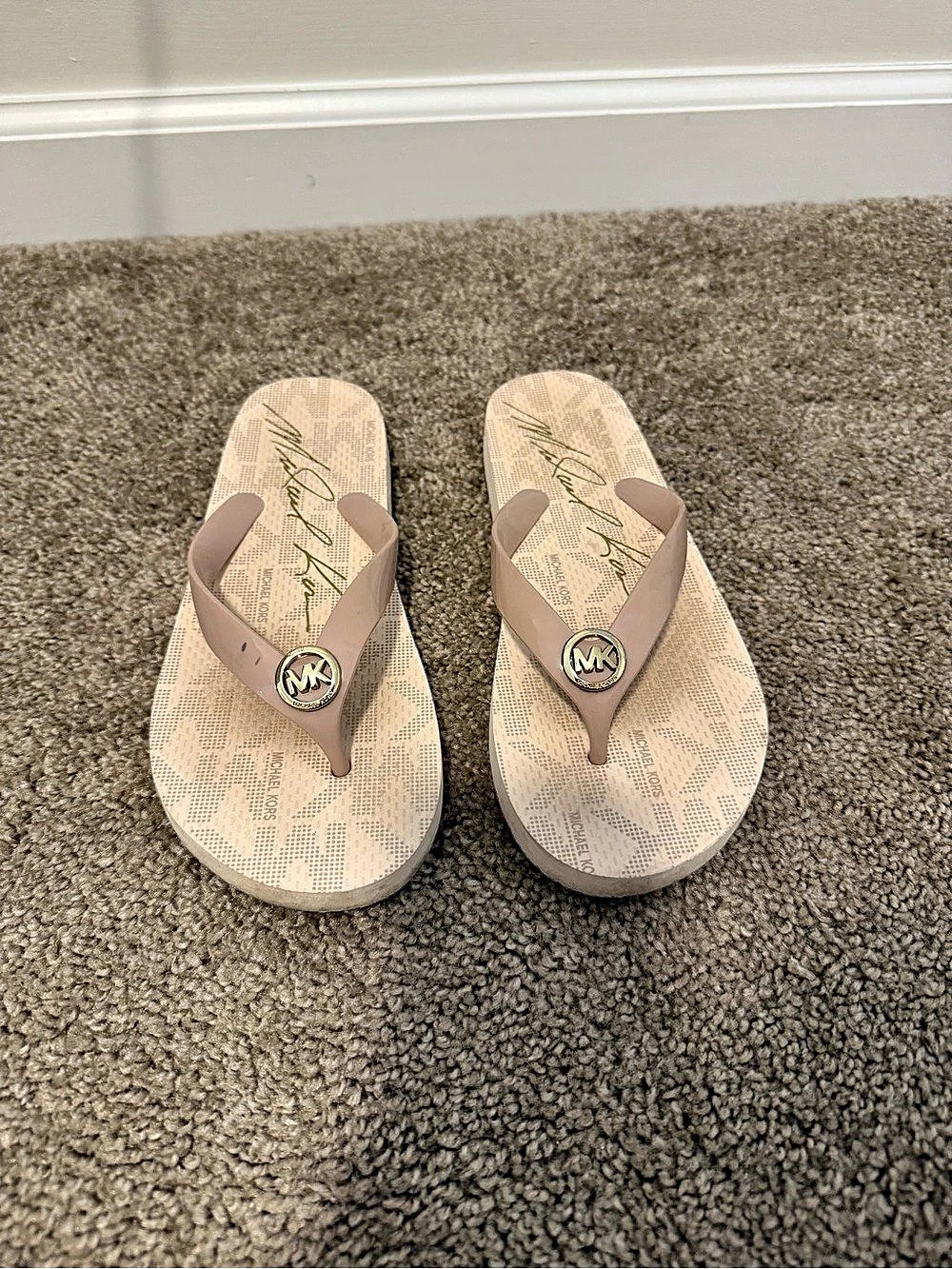 Michael Kors Posie Signature Logo Flip Flop Pink Flip Flop Sandals